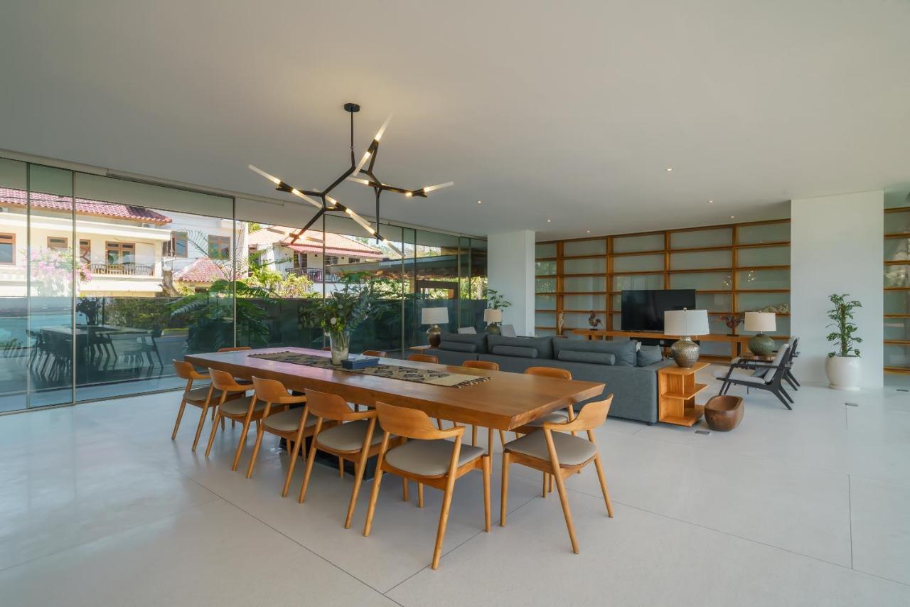 Beyond The Sea - Luxe Sea View Villa In Jimbaran エクステリア 写真