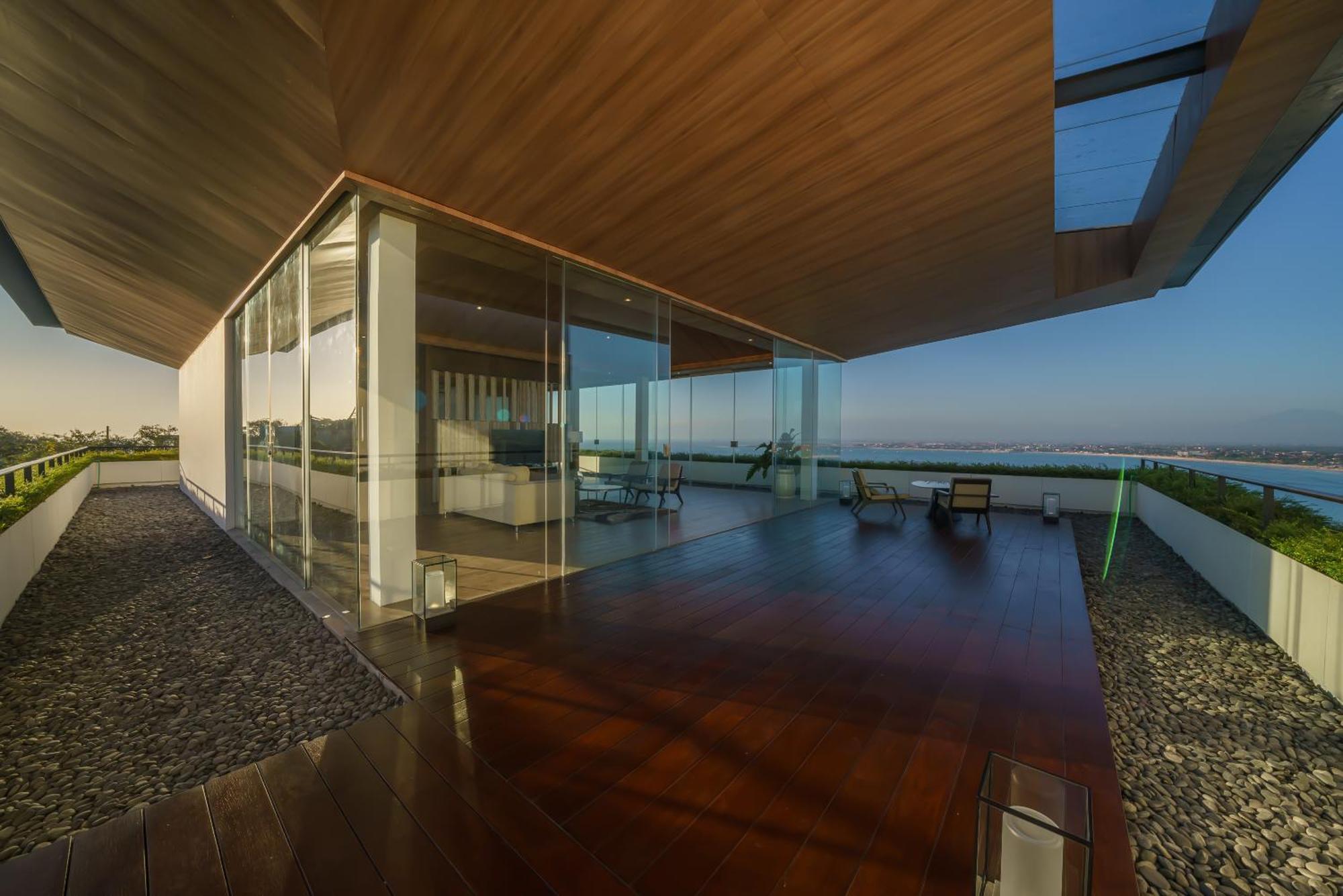 Beyond The Sea - Luxe Sea View Villa In Jimbaran エクステリア 写真
