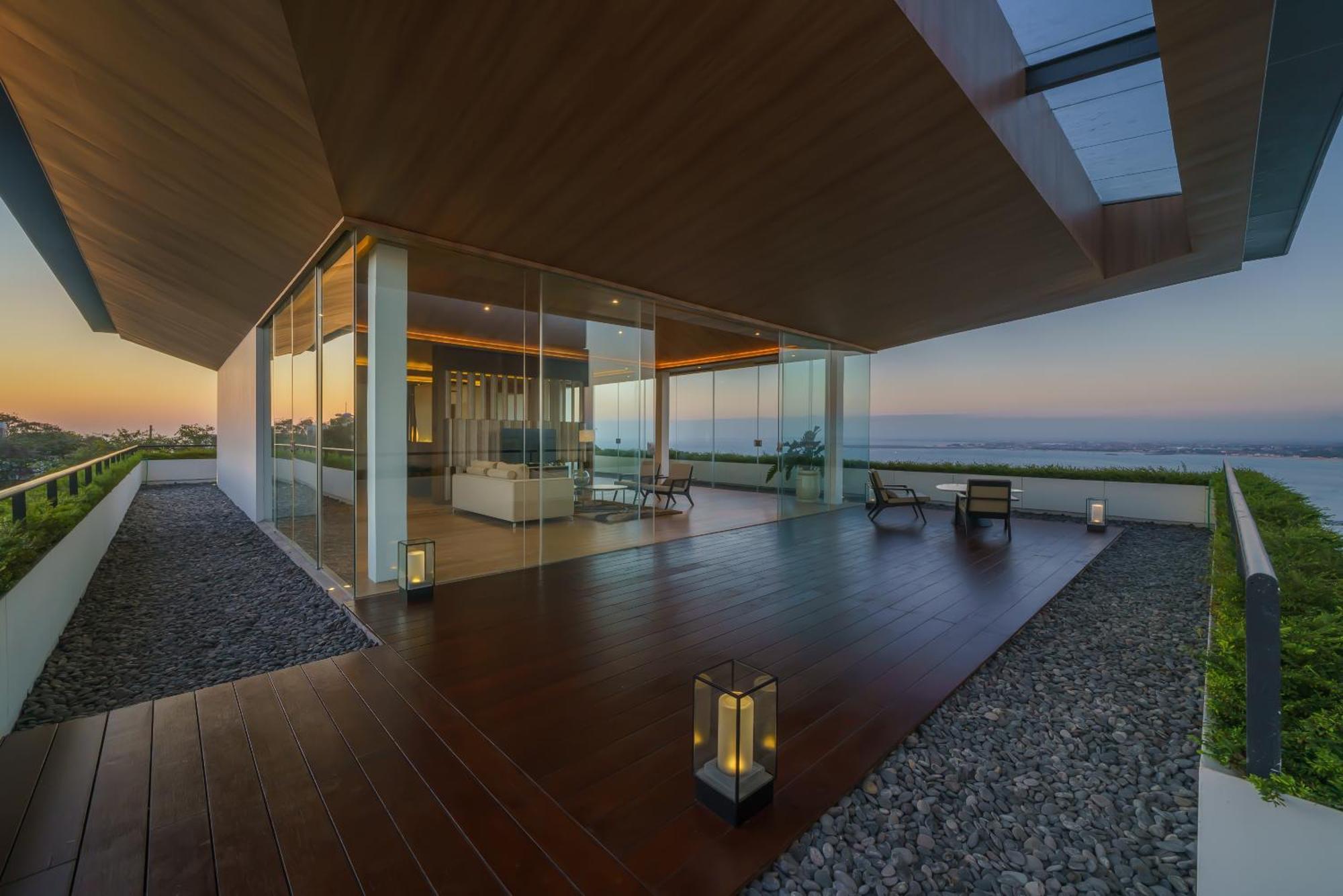 Beyond The Sea - Luxe Sea View Villa In Jimbaran エクステリア 写真